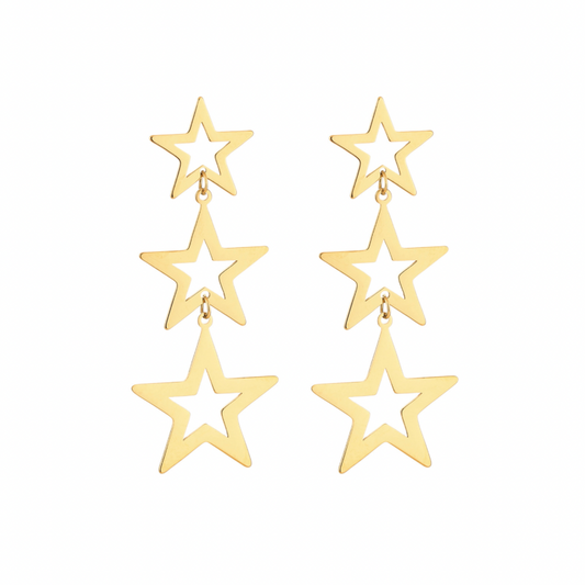 Oorbellen Starry Night Goud bestaat uit drie sterren van verschillende grootte. De oorbellen maken je feestelijke outfit helemaal af! Oorbellen Starry Night zijn gemaakt van stainless steel, hierdoor zijn de oorbellen waterproof, nikkelvrij en hypoallergeen. De oorbellen zijn verkrijgbaar in het goud en in het zilver. Shop de oorbellen nu op www.jenelry.com