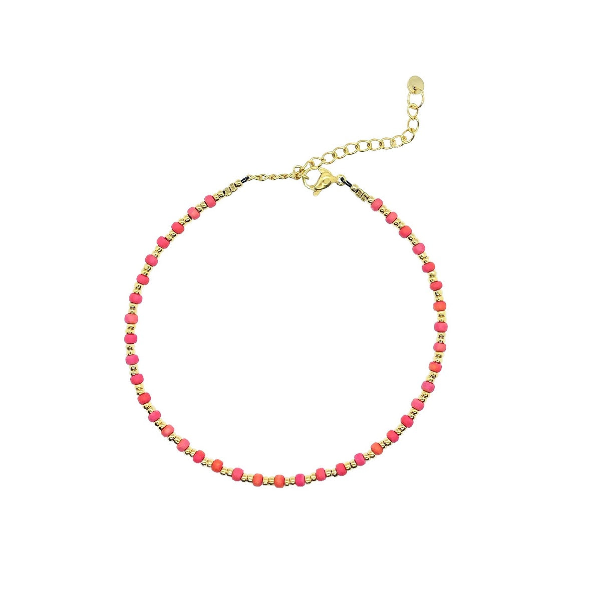 Waterproof armband Summer Days Goud, deze armband is gemaakt van de hoogste kwaliteit rocailles. Het armbandje heeft een stainless steel sluiting en is waterproof. De armband heeft zomerse kleuren en is roze met goud.