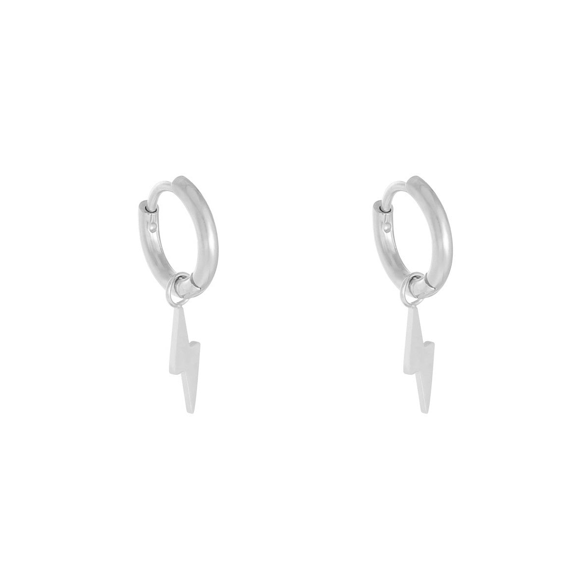 Waterproof oorbellen in het zilver gemaakt van Stainless Steel, oorbellen met bliksemschicht. Oorbellen met bliksem die niet verkleuren, shop de oorbellen nu op www.jenelry.com
